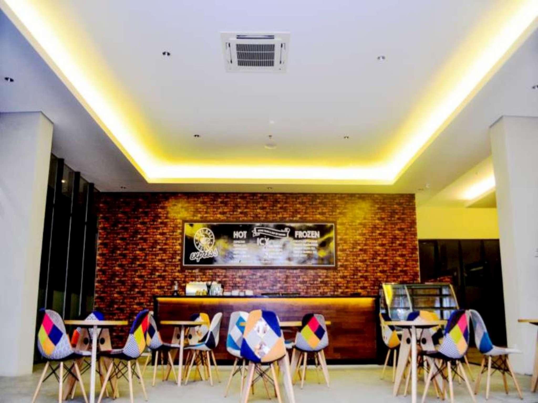 Neo Eltari Kupang By Aston Hotel Eksteriør billede